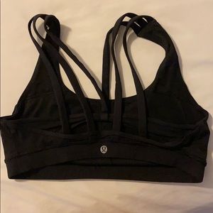 Lululemon size 8 bra
